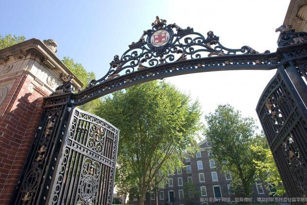 布朗大學.jpg