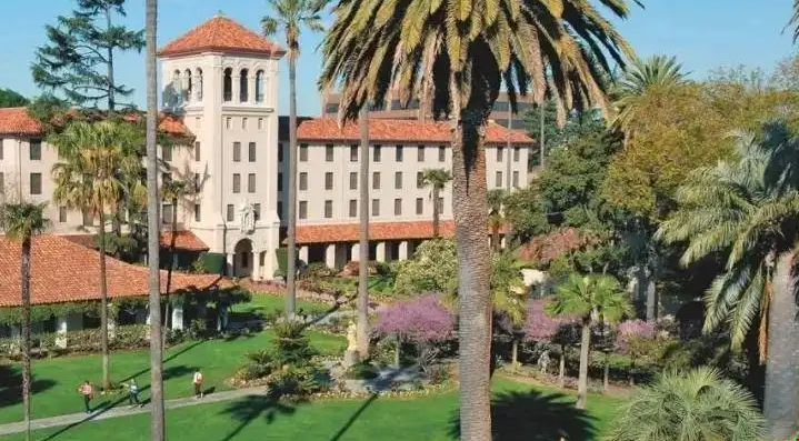 圣克拉拉大學(xué)