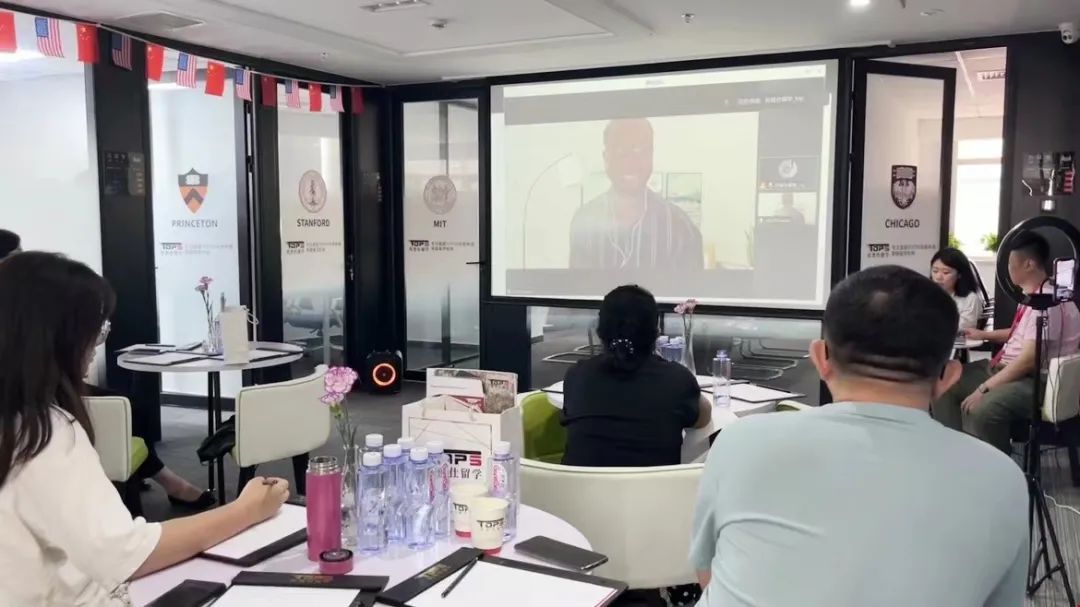 托普仕留學(xué)美國西北大學(xué)前任招生官喬恩老師分享.jpg 托普仕留學(xué)美國西北大學(xué)前任招生官喬恩老師分享.jpg