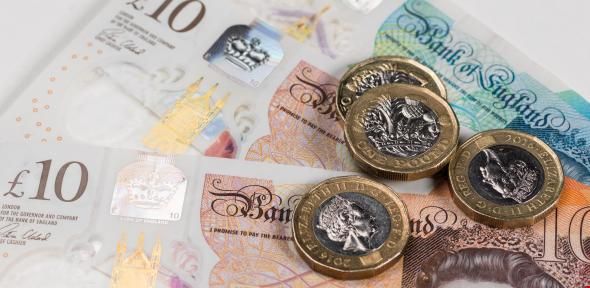 英國(guó)本科一年學(xué)費(fèi)多少錢(qián).jpg 英國(guó)本科一年學(xué)費(fèi)多少錢(qián).jpg