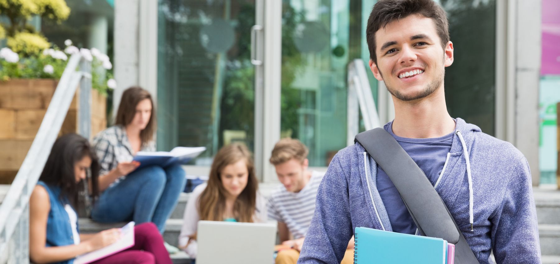 留學生如何留在加拿大.jpg 留學生如何留在加拿大.jpg