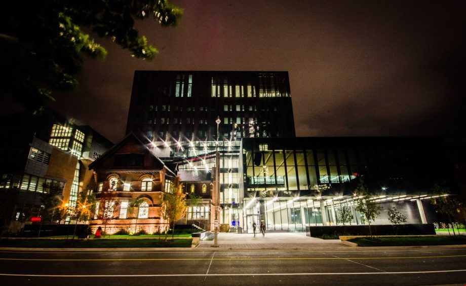 加拿大多倫多大學(xué)羅特曼管理學(xué)院.jpg 加拿大多倫多大學(xué)羅特曼管理學(xué)院.jpg