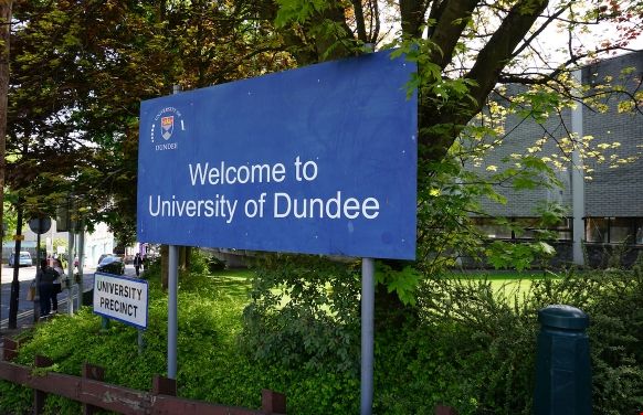 鄧迪大學(xué).png 鄧迪大學(xué).png