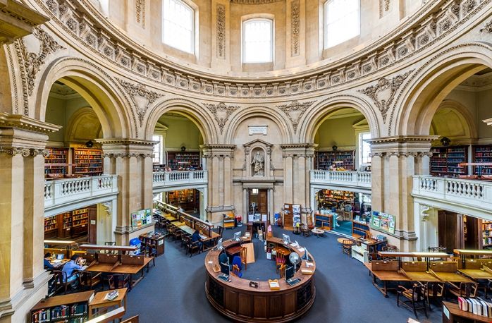 牛津大學本科.png 牛津大學本科.png