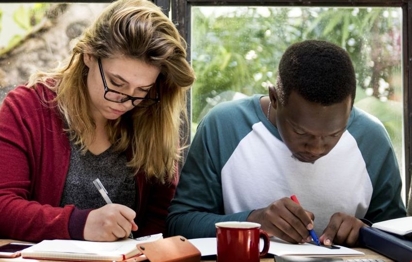 牛津大學學生.png 牛津大學學生.png