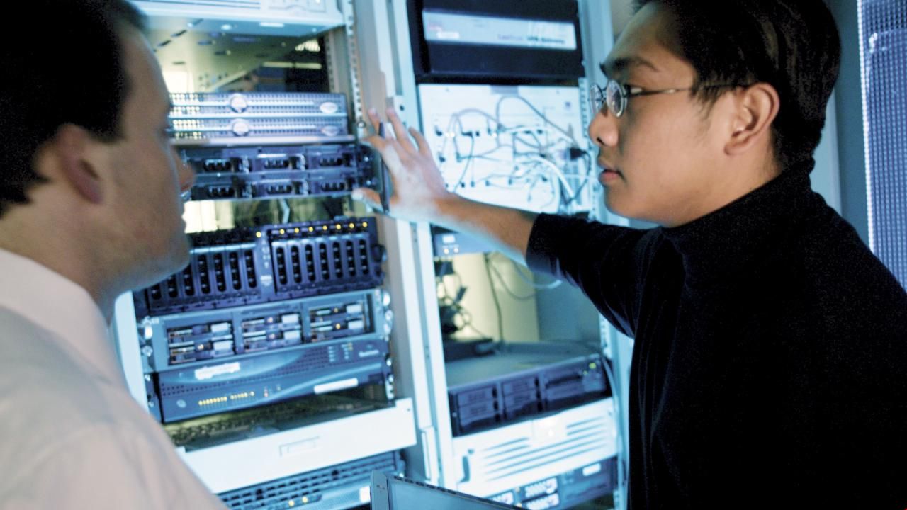 美國電氣工程碩士讀幾年.jpg 美國電氣工程碩士讀幾年.jpg